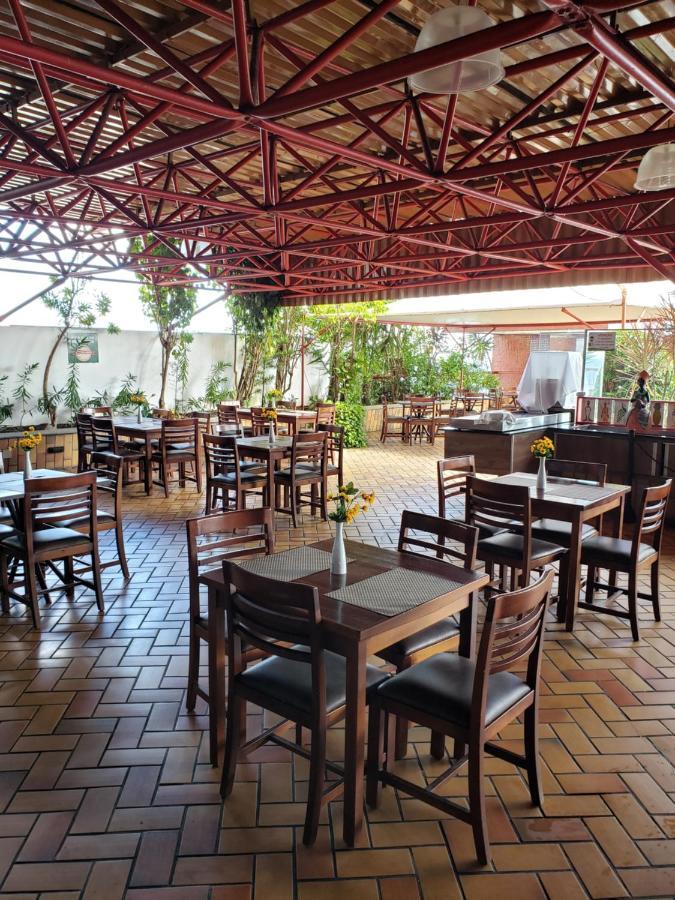 萨尔瓦多Sol Vitoria Marina - Mahi Mahi - Corredor Da Vitoria公寓 外观 照片